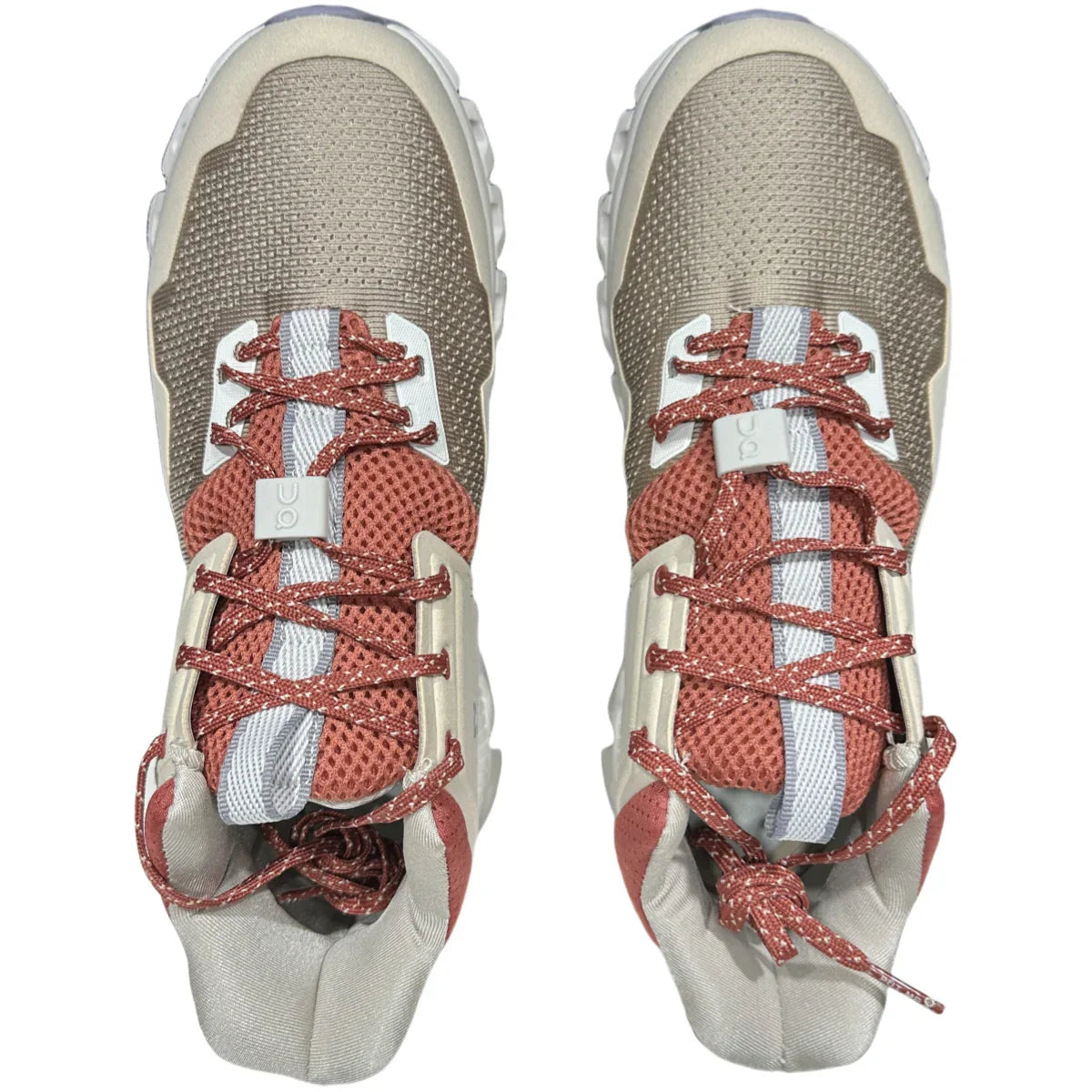 On Cloud Hi Edge Women'S Gauze/White