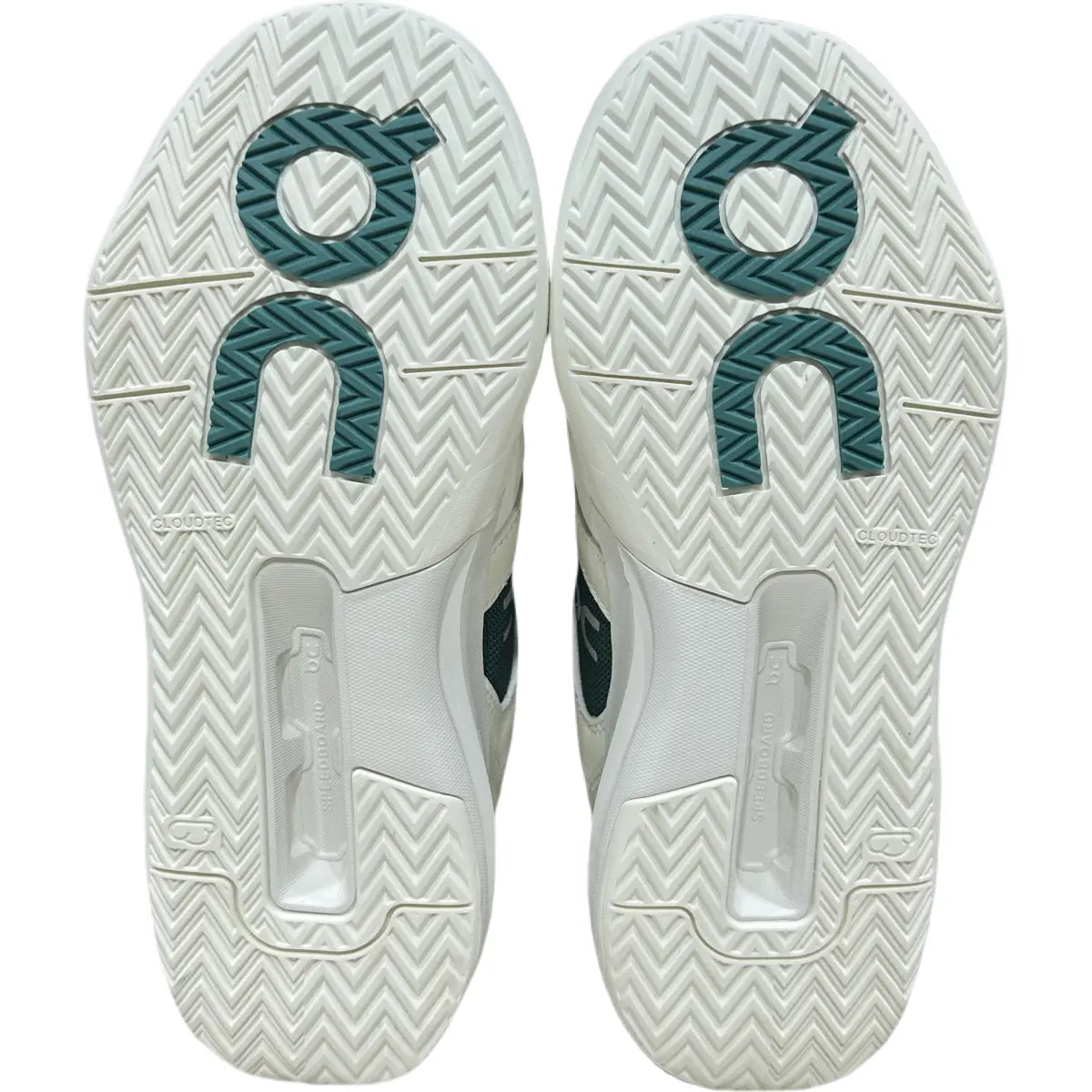 On The Roger Clubhouse Pro Women's White/Green