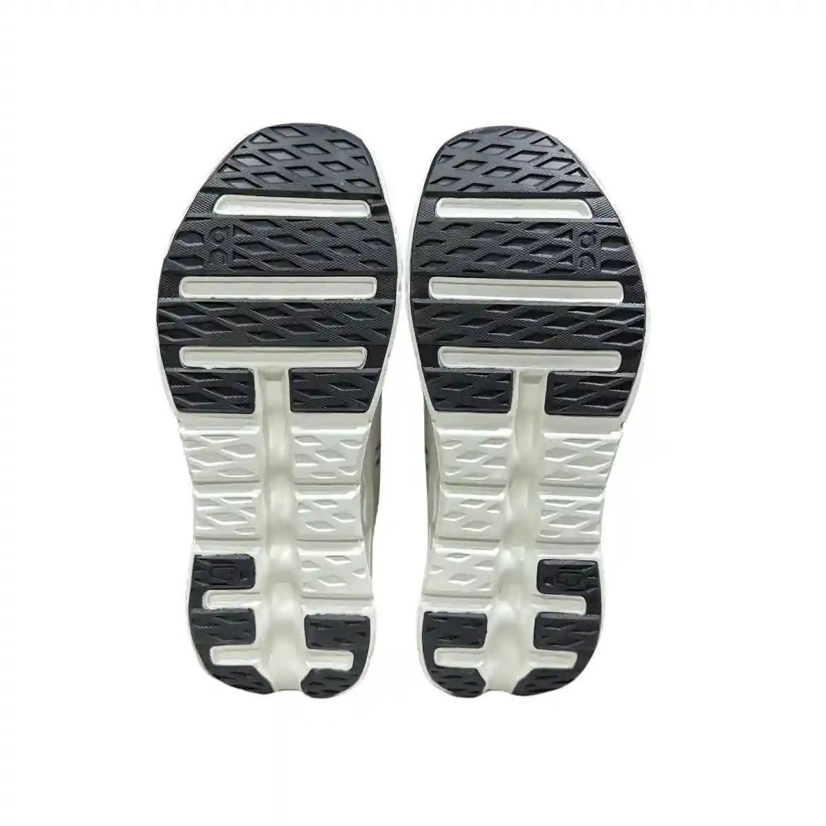 On Cloudtilt Women's Beige/White